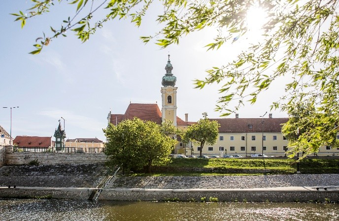 gyor-4